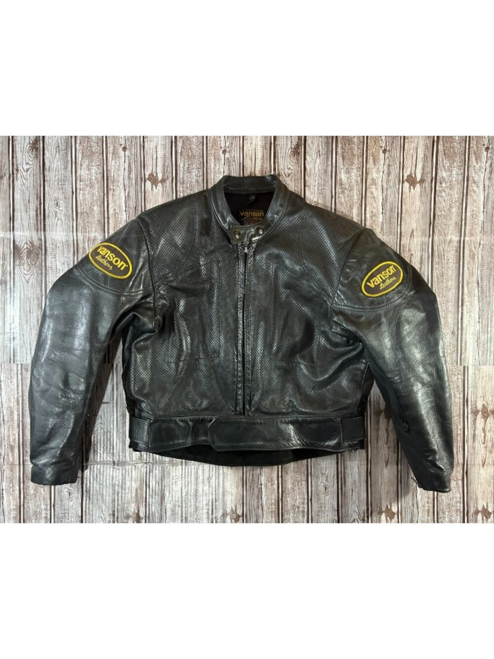 Vanson Perforated Panels Leathers Motorcycle Jacket size 46 color black made USA